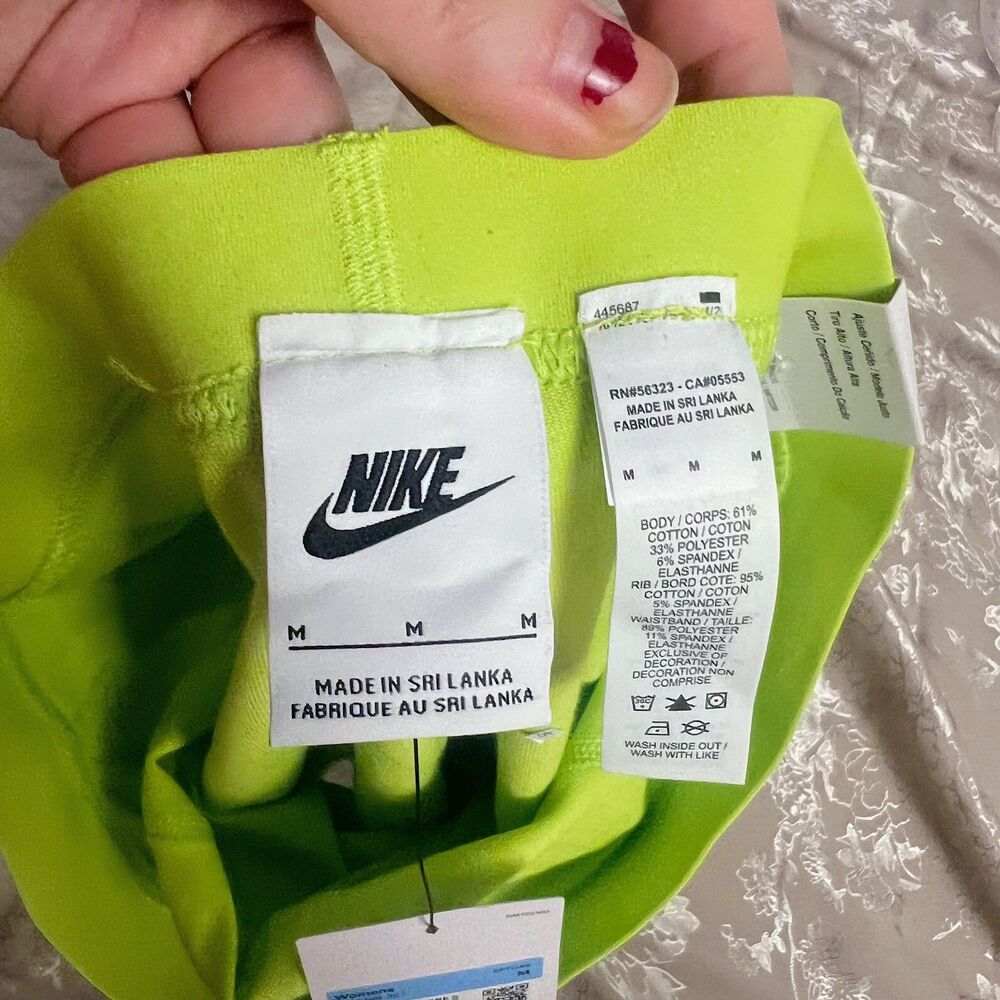 NWT Nike Right Fit High Rise Short Neon Green Bicycle Shorts Women's Size M - Picture 4 of 4